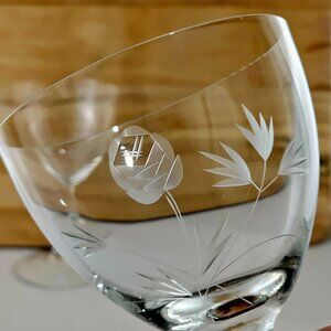2 Cut Glass Flower Water Wine Glasses 6" vtg ice tea etched floral 10oz